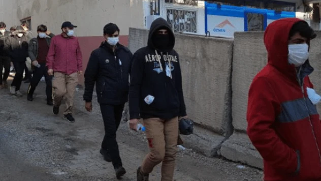 Göçmen kaçakçıları sınır dışı edilecek