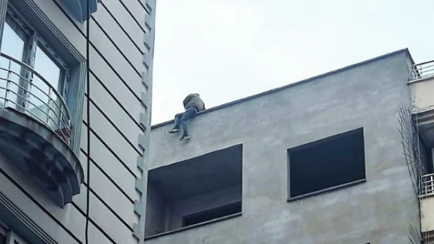 İntihar girişiminde bulunan genci polis böyle ikna etti