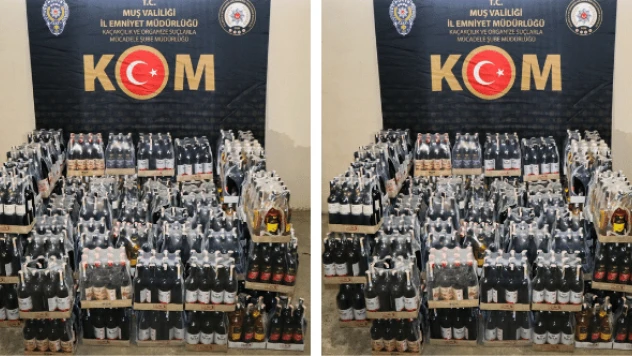 Muş'ta şişelerce kaçak içki ele geçirildi