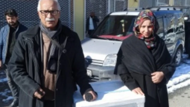 Van'da selzedelere beyaz eşya yardımı yapıldı