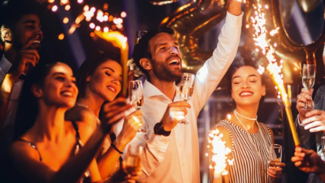 Yılbaşında Omicron tam kapanma mı getirecek? Plan yapanların dikkatine!