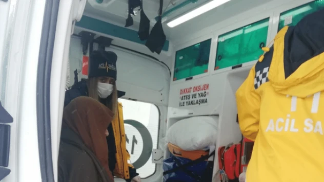 85 yaşındaki kadın hastaneye son anda yetiştirildi