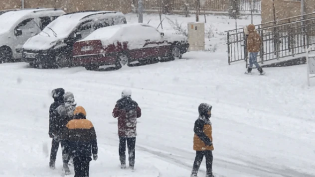 Elazığ'da kar tatili 1 gün daha uzatıldı