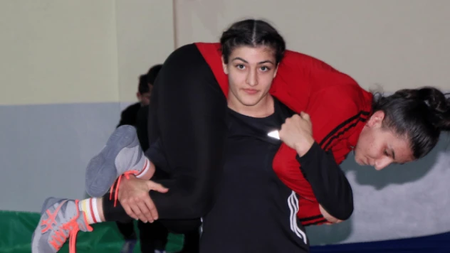 Erzincan'ın gururu Elvira