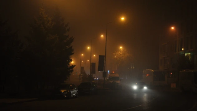 Kars'ta görüş mesafesi beş metreye kadar düştü