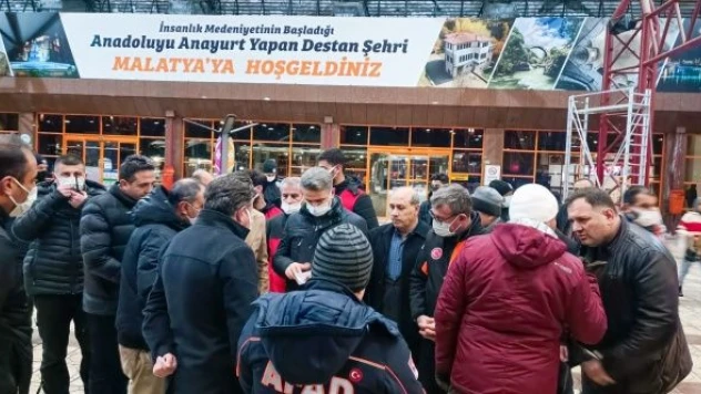 Malatya'da binden fazla kişi yurtlara yerleştirildi