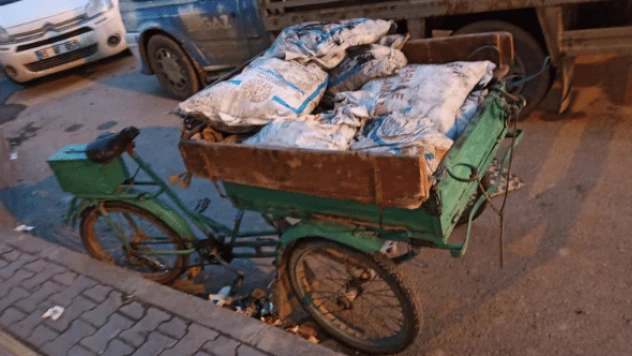 Van'da okulun kömürünü çaldılar!