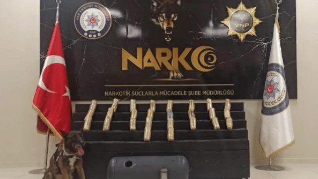 Van polisinden uyuşturucu tacirlerine operasyon