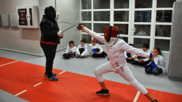 Yeni dizayn edilen spor salonunda ilk antrenman