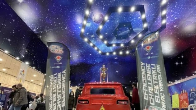 Bilim Erzurum Merkezi 'Kış Bilim Festivali'  öğrencilerle buluştu