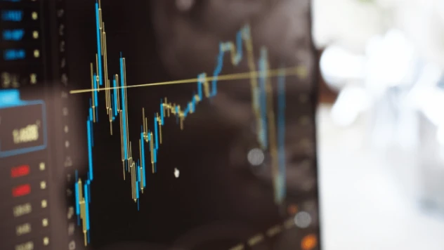 Küresel piyasalarda yön arayışı sürüyor