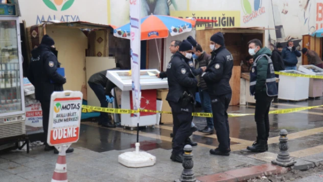 Malatya'da seyyar satıcı ile müşteri tartışması kanlı bitti!