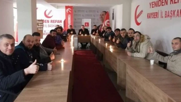 Mum ışığında olağan toplantı