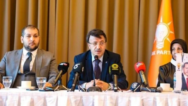 AK Parti Van İl Başkanı Türkmenoğlu:' Van ekonomik yatırımlar için merkez haline geldi.'