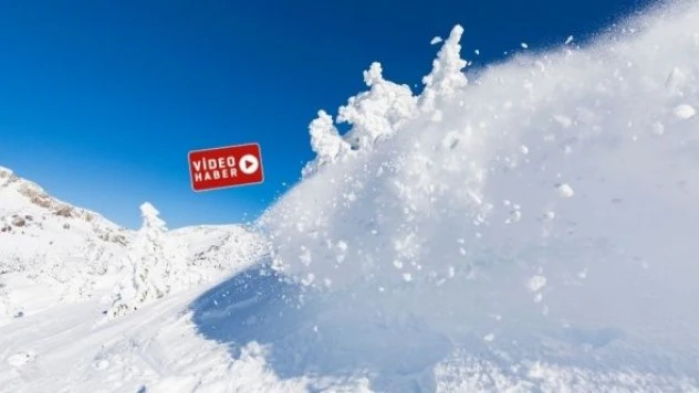 Bayburt'ta facia... Köylüler çığ altında kaldı