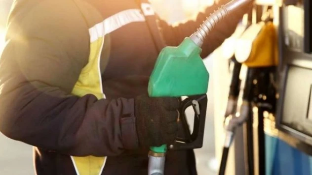 Benzin ve motorine zam geldi!