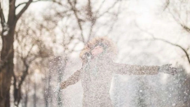 Doğu Anadolu'da ilkbaharda kar esareti sürüyor!