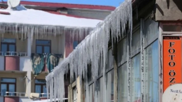 Doğu'da soğuk hava yaşamı etkiliyor