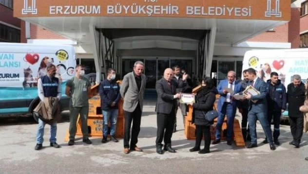 Erzurum Büyükşehir Belediyesi 'nden sokak hayvanlarına büyük destek!