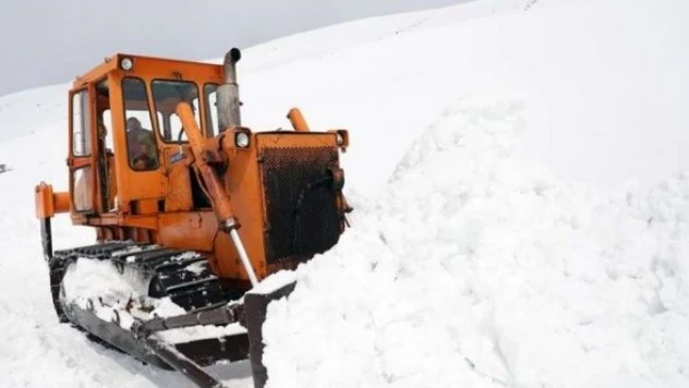 Erzurum'da 37 yerleşim birimine ulaşım yok
