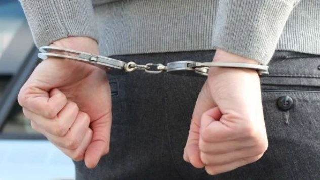 Eski eşini rehin alan zanlı tutuklandı