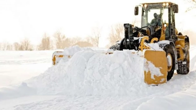 Kar Doğu Anadolu'nun ulaşımını felç etti!