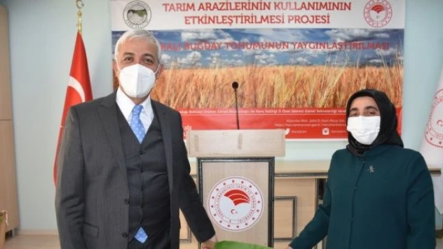 Kars'ta çiftçilere tohum dağıtıldı