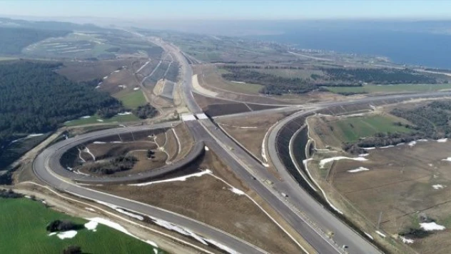 Kınalı-Tekirdağ-Çanakkale-Savaştepe Otoyolu Projesi'nin Malkara-Çanakkale kesimi 19 Mart'ta trafiğe açılıyor