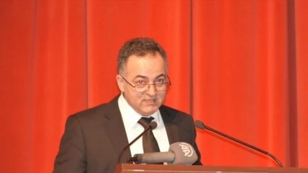 Prof. Dr. Ertuğrul Kılıç:' İlerideki rakipleriniz bir yapay zeka'