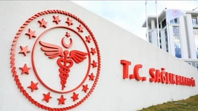Sağlık Bakanlığına alınacak 10 bin sözleşmeli sağlık personeli tercihleri başladı