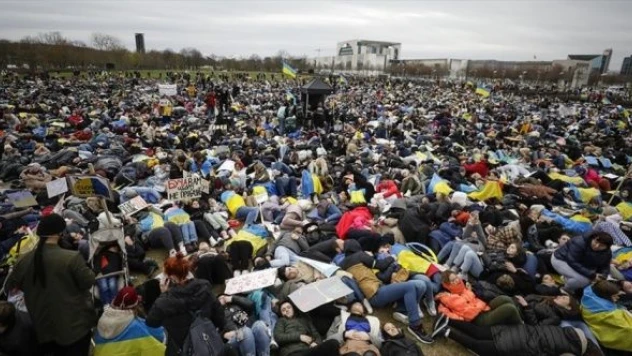 Almanya'da Ukrayna'daki savaşı protesto edildi