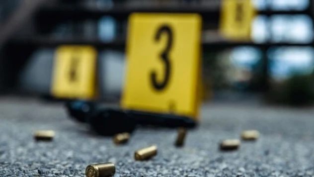 AVM'ye silahlı saldırı: 12 kişi yaralı