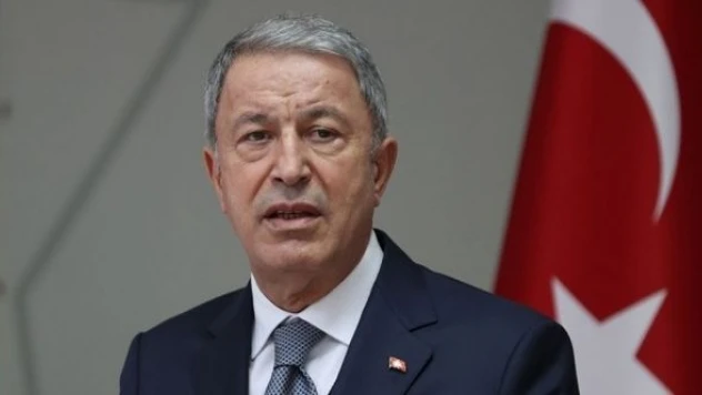 Bakan Hulusi Akar: 'Pençe Kilit'te 30 terörist etkisiz hale getirildi'