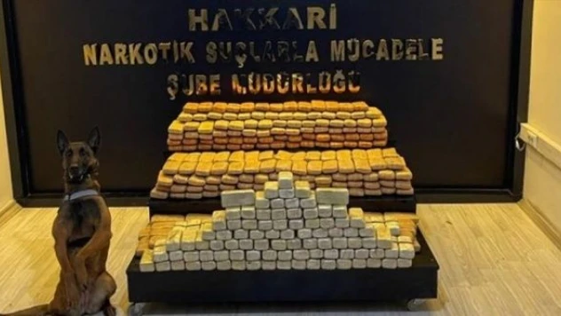 Bakan Soylu: "Hakkari'de 241 kilogram eroin ele geçirildi"