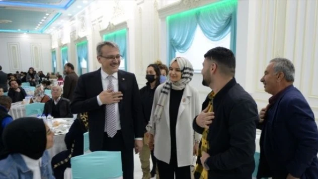Vali Ekinci iftarda şehit aileleri bir araya geldi