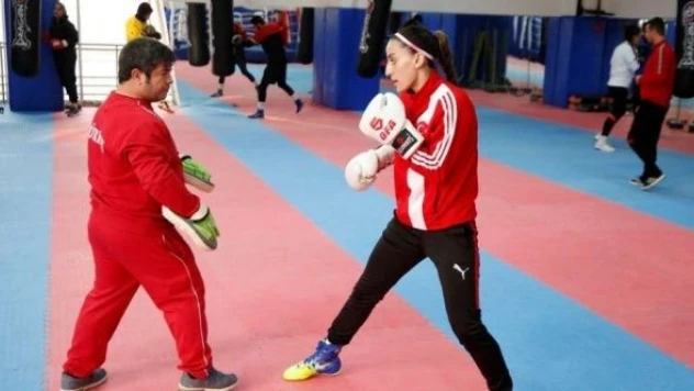 Boksör Gizem Özer, gözünü Dünya Şampiyonası'na dikti