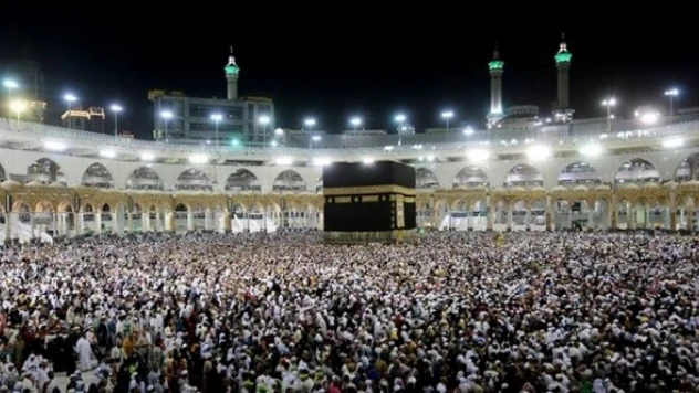 Hac ve umre tarihleri açıklandı