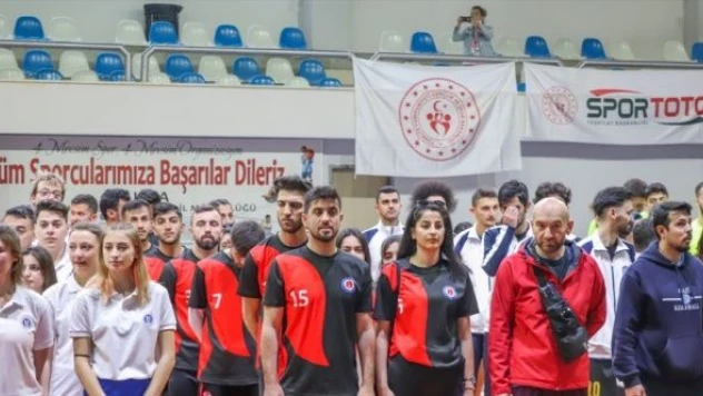 Hakkari Üniversitesi Korfbol Takımı derece sahibi oldu