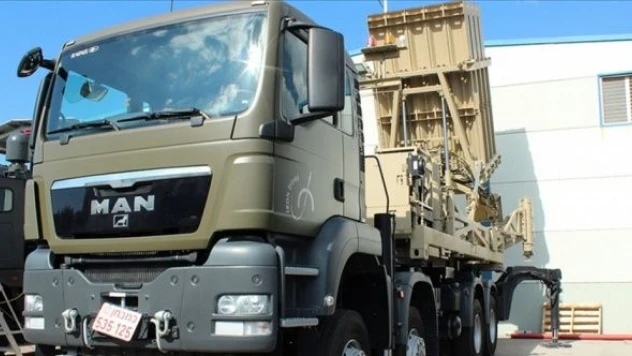 İsrail güçlerinden Gazze sınırına savunma takviyesi