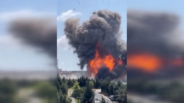 İstanbul'da fabrika patladı!