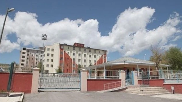 Kars KYK'da eylem var