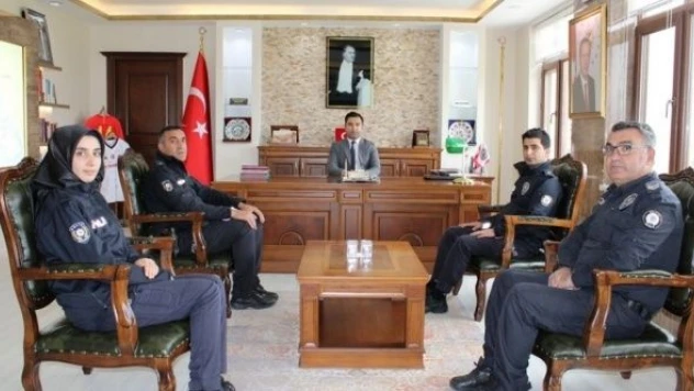 Malatya'da bir ihbara giden polislere jest!