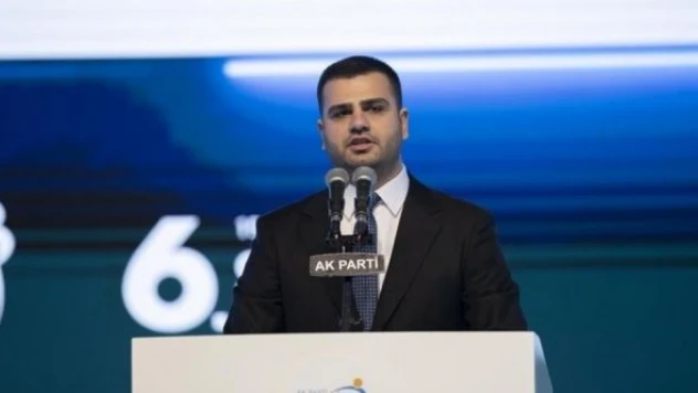 Sahur görüntülerine bir yanıt da AK Parti Gençlik Kolları'ndan