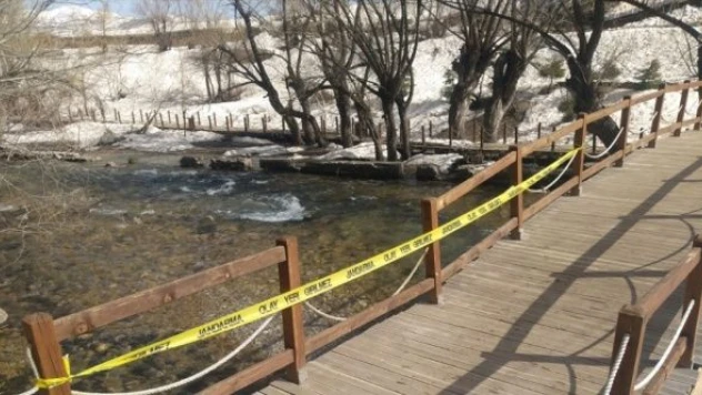 Tunceli'de köprüden düşen kadın feci şekilde can verdi