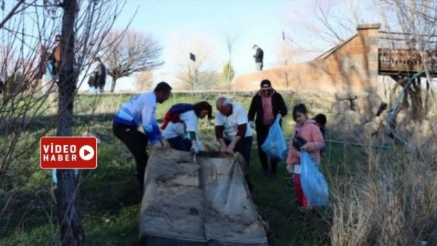 Van Gölü Aktivistleri inci kefallerini kurtardı