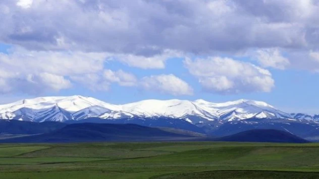 2 il mayısın son günlerinde beyaza büründü