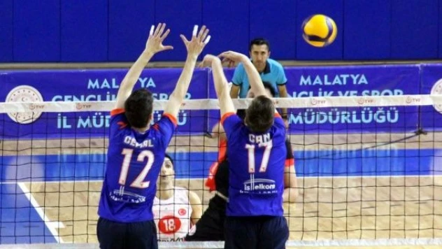 Genç Erkekler Türkiye Voleybol Şampiyonası Malatya'da devam ediyor