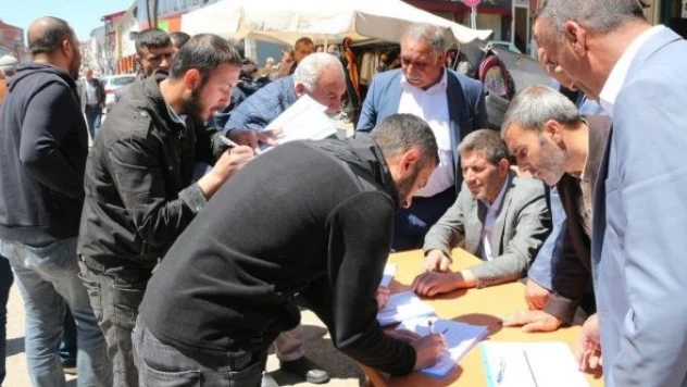 Karlıovalılar doğalgaz için imza kampanyası başlattı