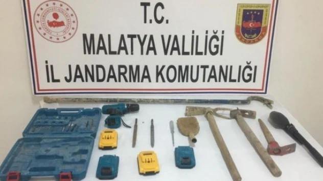 Malatya'da izinsiz kazı operasyonu!
