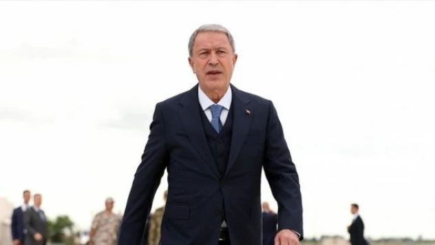 Milli Savunma Bakanı Akar Suriyeli sayısını verdi